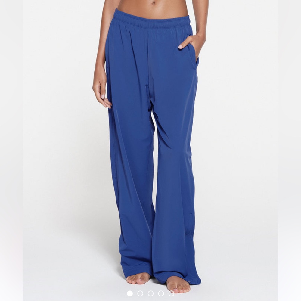 skims nylon track pants - cobalt
